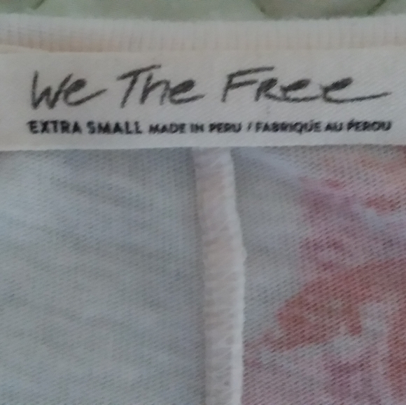 Arielle Ivory Floral Print Long Sleeve Top - Picture 11 of 11